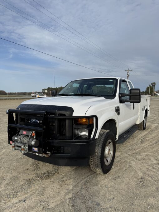 2009 F250 Utility Truck - Image 3