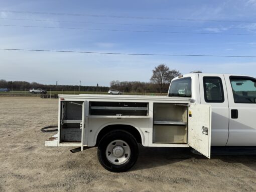 2009 F250 Utility Truck - Image 5